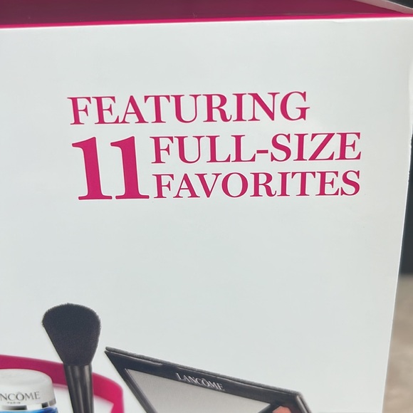 LANCÔME- 11 FULL SIZE FAVORITE. - Picture 6 of 8